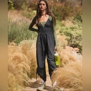 Free People One Better Onesie Jumpsuit Romper size Medium